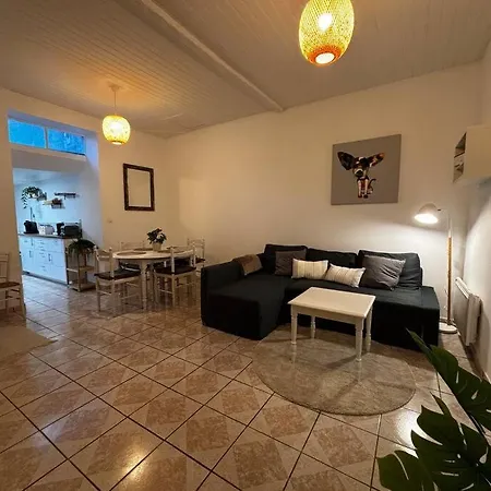 Apartment Sabail 2 - T2 Spacieux Bègles